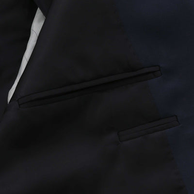 Canali Basic Suit in Navy Detail