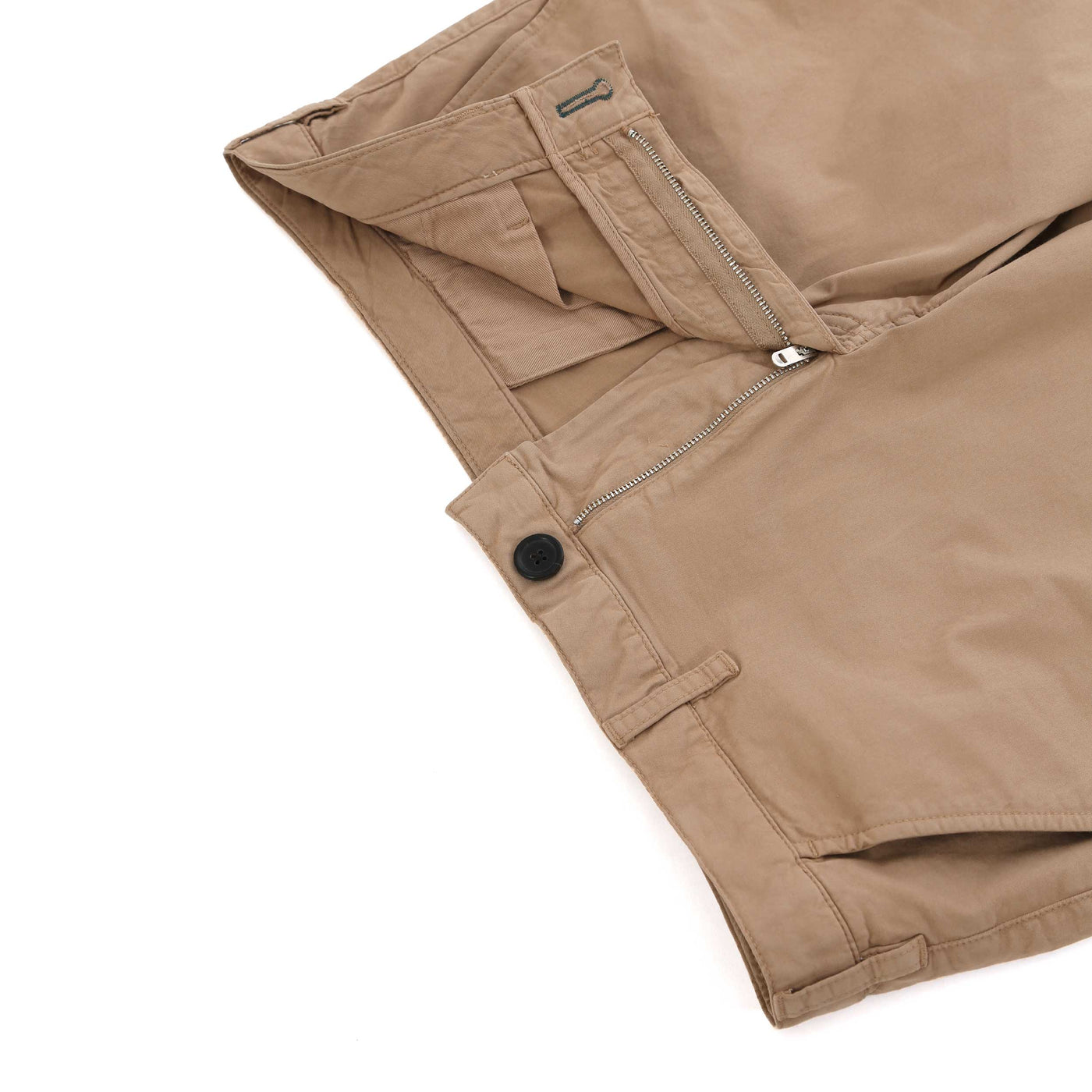 Paul Smith Casual Short in Camel detail