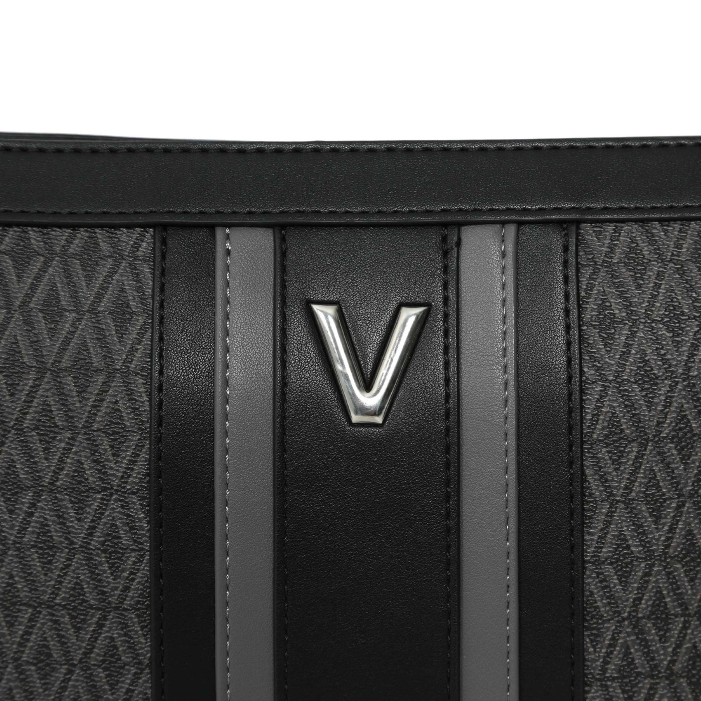 Valentino Bags Axie Washbag in Black Multi Logo