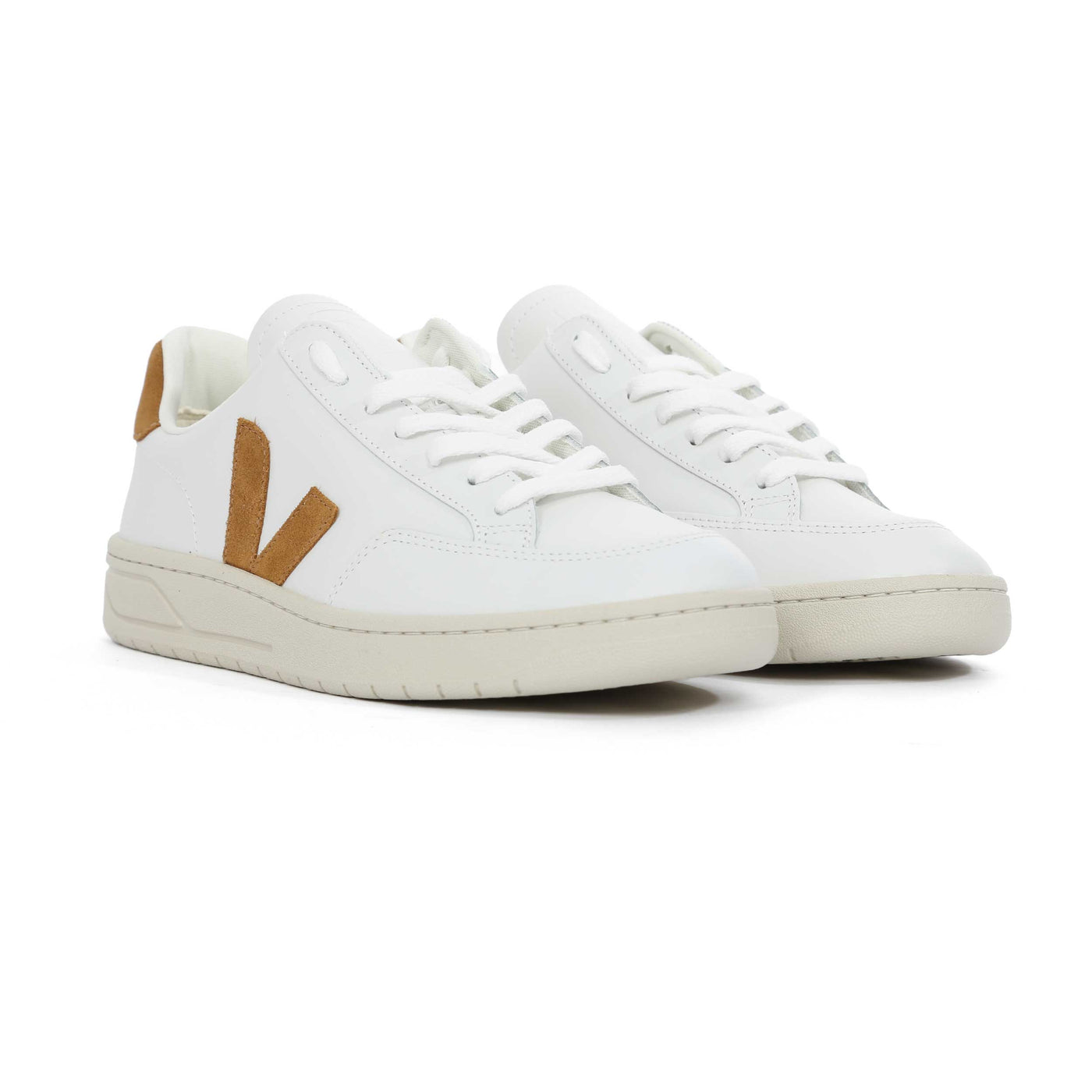 Veja V-12 Trainer in Extra White & Camel Pair